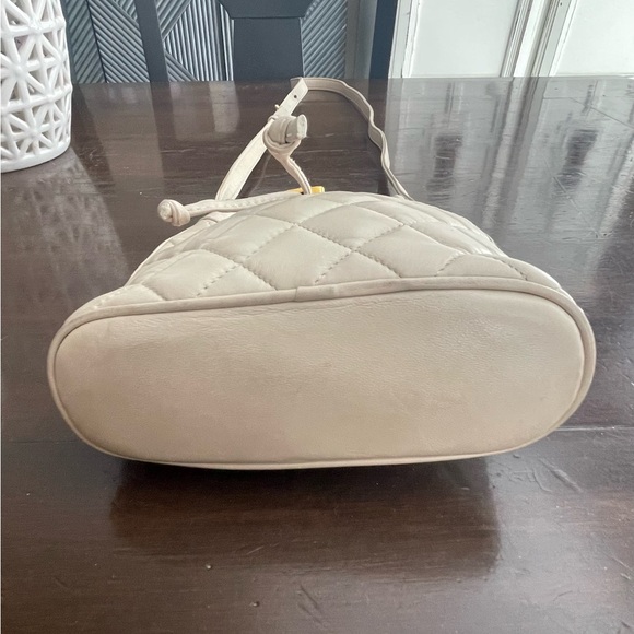 JUDITH LEIBER AUTHENTIC VINTAGE LEATHER CROSSBODY BAG - Picture 5 of 16